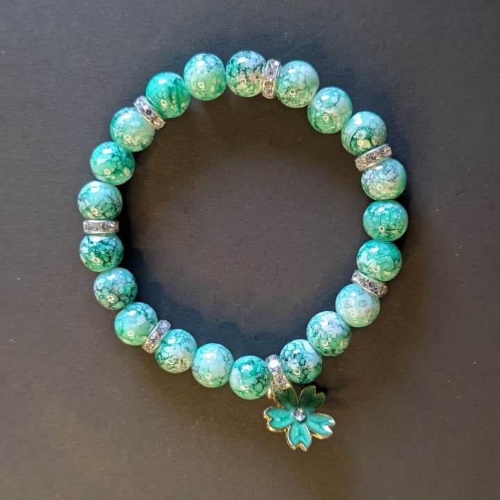 Emerald Clover Crackle Beaded Bracelet